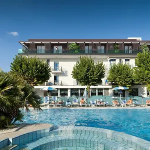 Paris Hotel